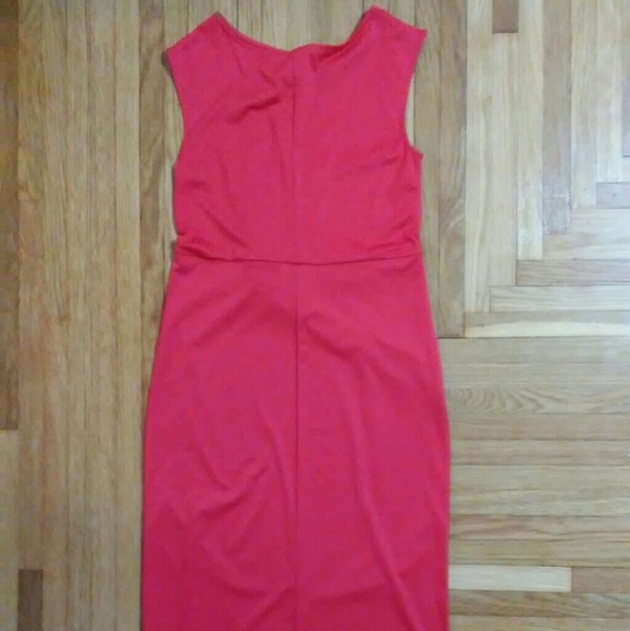 Red Sleeveless Dress - Picture 2 of 3